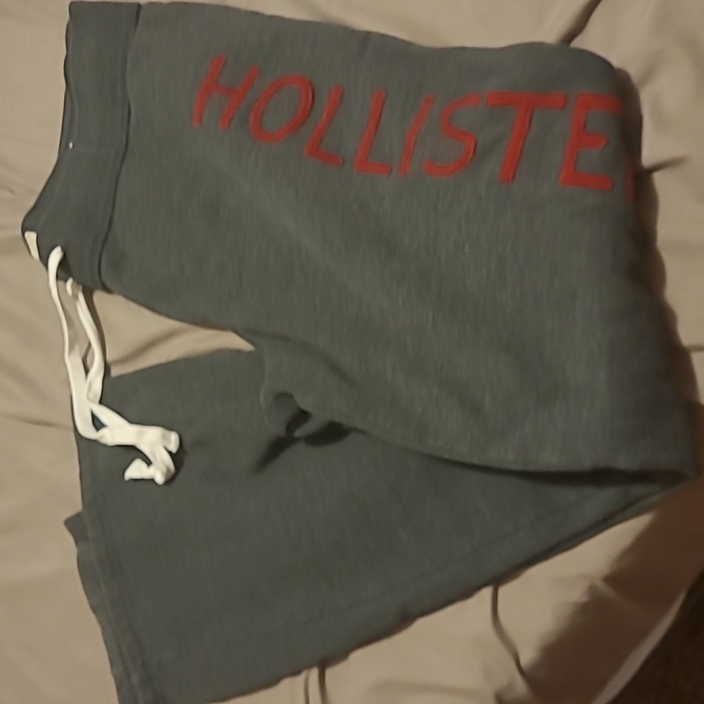 Sweatpants - Picture 3 of 3